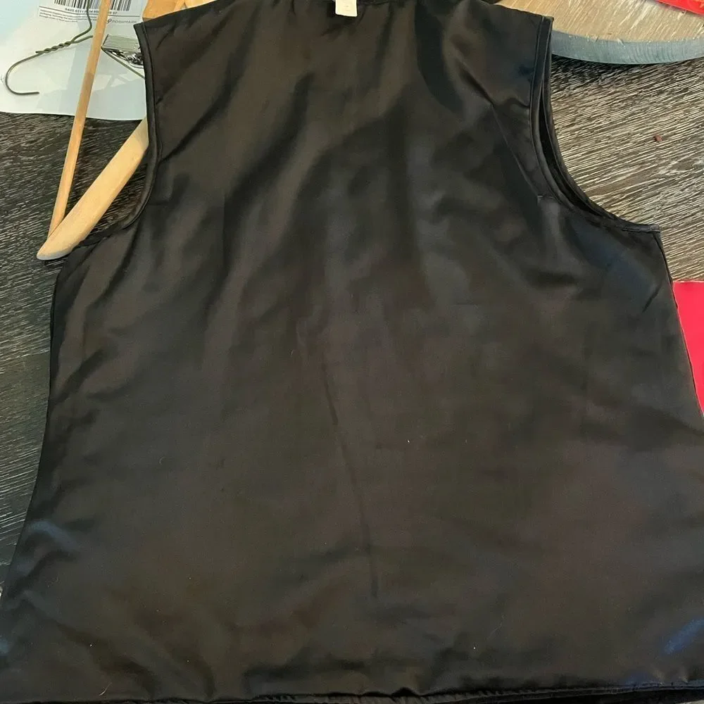Reversible Black Velvet Quilted or Satin Vest sz M